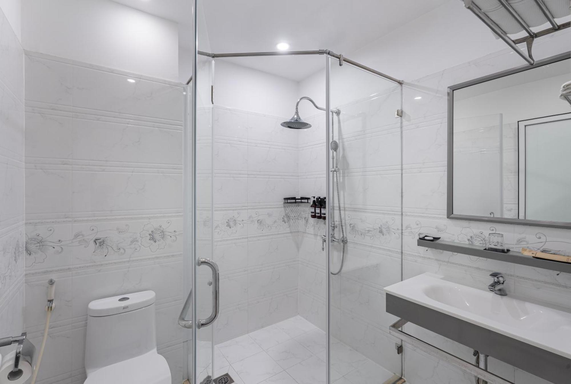 그레이스 호텔 Grace Hotel & Residence Hanoi Luaran gambar