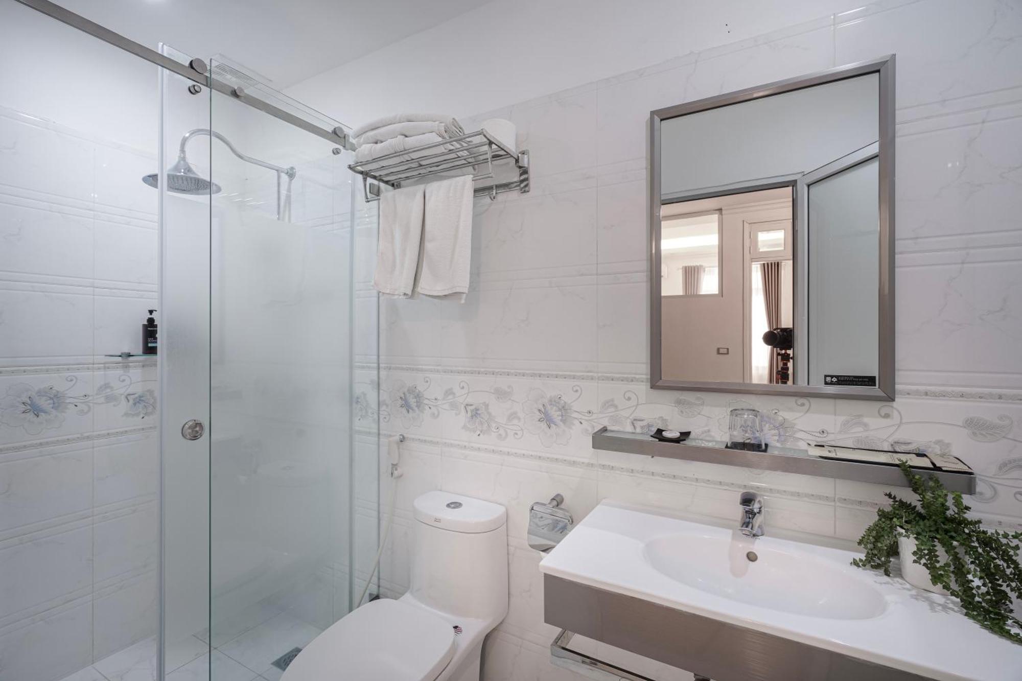 그레이스 호텔 Grace Hotel & Residence Hanoi Luaran gambar